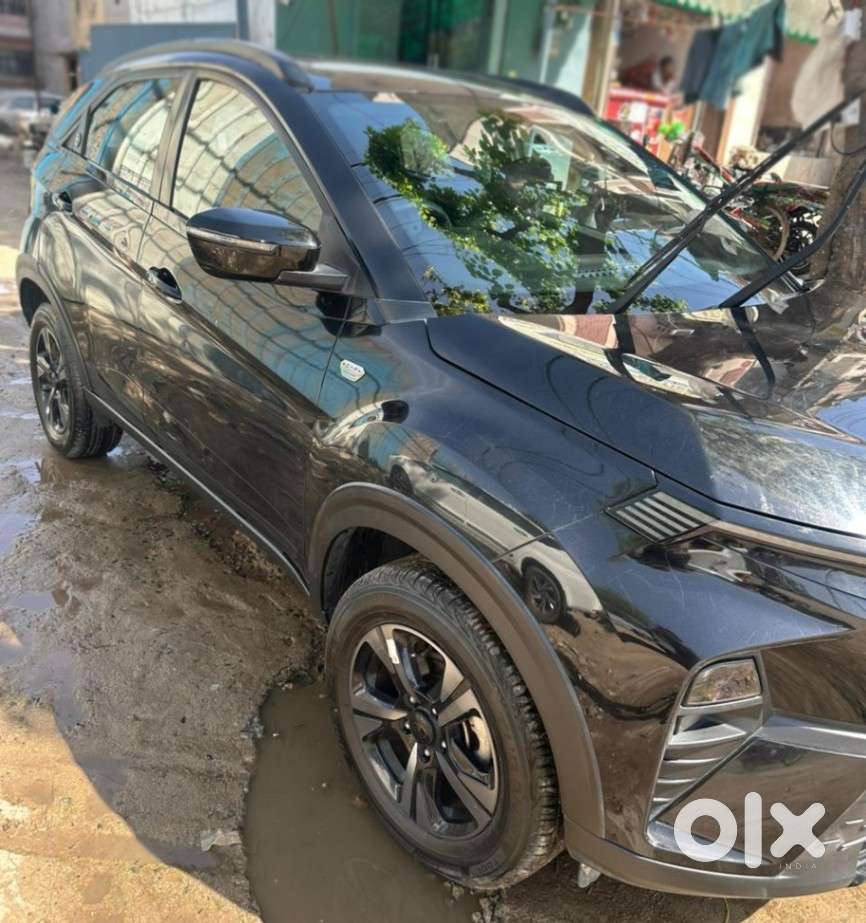 Tata Nexon Creative 1.2 Revotron Petrol 6 Mt, 2024, Petrol