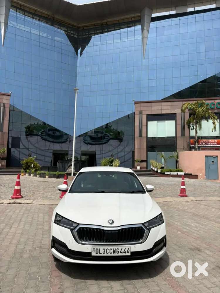 Skoda Octavia 2021 Petrol 29000 Km Driven
