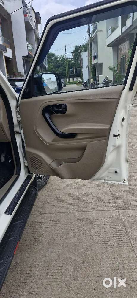 Mahindra Tuv 300 1.5 2018