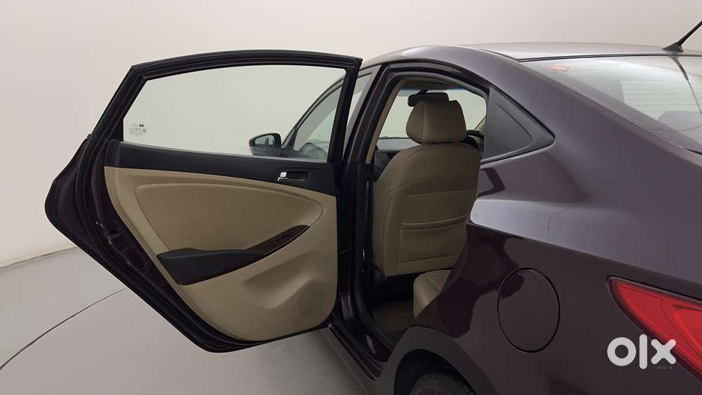 Hyundai Verna Fluidic 1.6 Crdi Sx Opt, 2012, Diesel