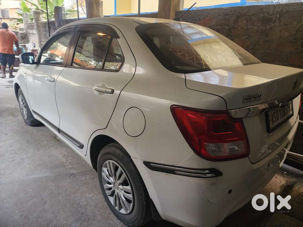 Maruti Suzuki Swift Dzire Vxi(o) Amt, 2018, Petrol