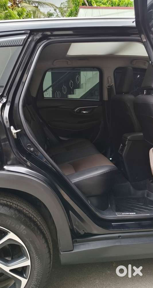 Toyota Urban Cruiser Hyryder 1.5 V Hybrid, 2024, Petrol