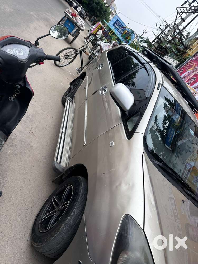 Toyota Innova 2009 Diesel Well Maintained Insuranse Current New Seat