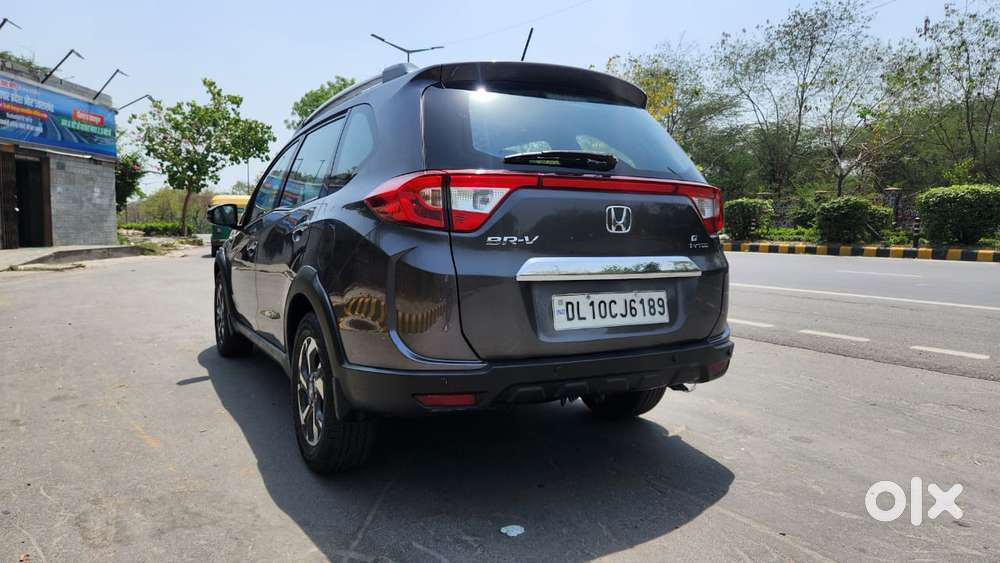 Honda Br-v I-vtec V Cvt, 2017, Petrol