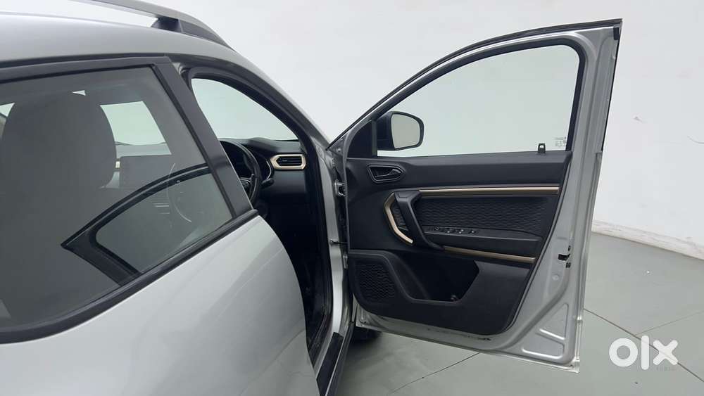 Renault Kiger Rxt, 2022, Petrol