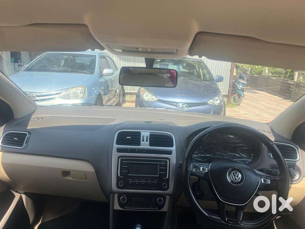 Volkswagen Vento 1.2 Tsi Highline Plus At, 2016, Petrol