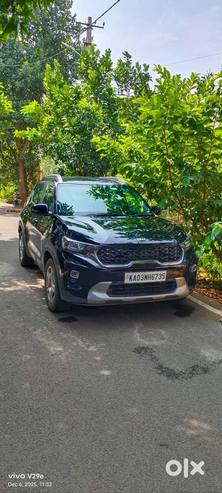 Kia Sonet, Black