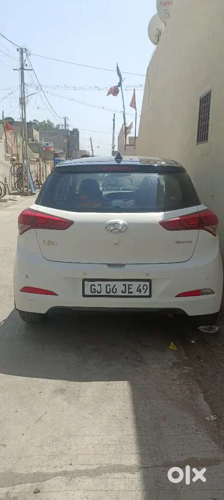 Hyundai New I20 2015 Cng & Hybrids 126000 Km Driven