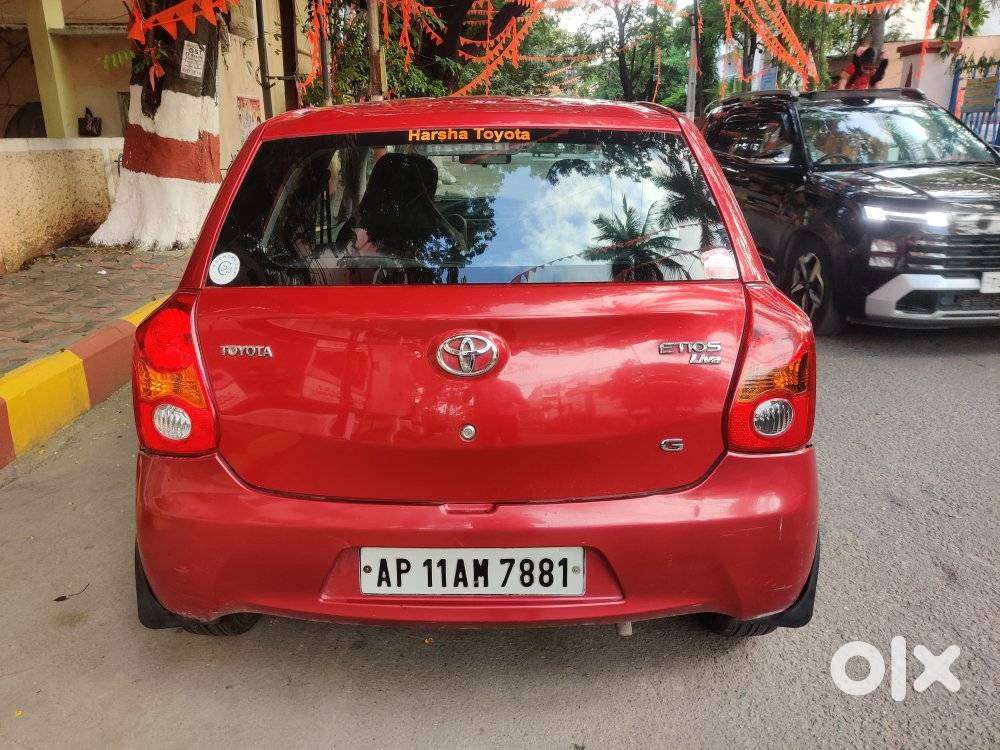 Toyota Etios Liva G, 2011, Petrol