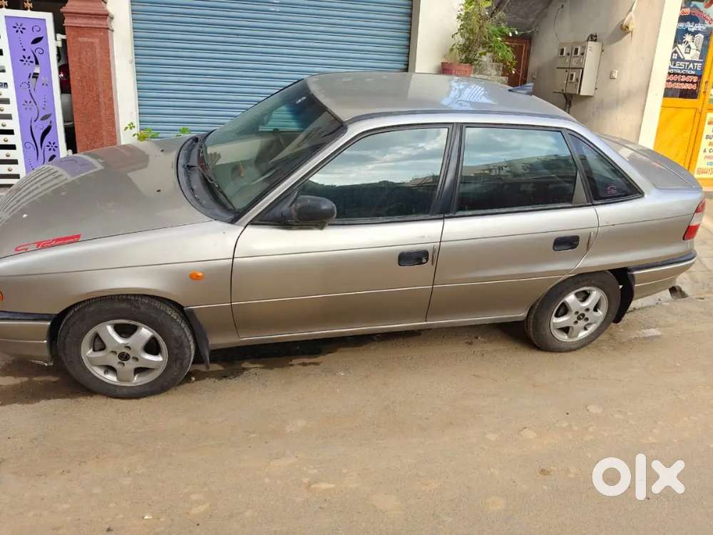 Opel Astra Gli 2003