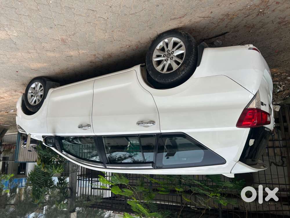 Innova Crysta 2.4 Gx