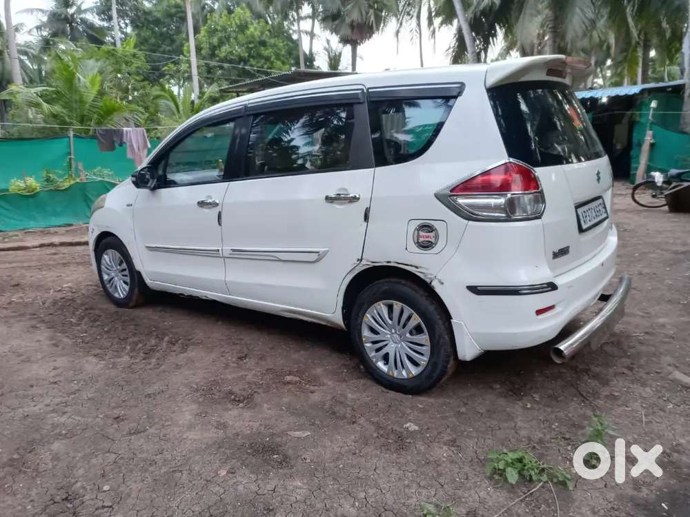 2041 Maruti Suzuki Ertiga Vdi Diesel Automatic