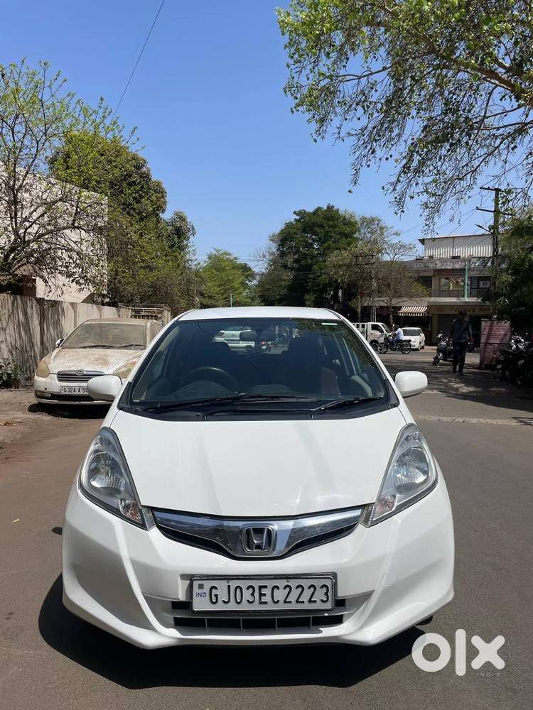 Honda Jazz Top Model Mt