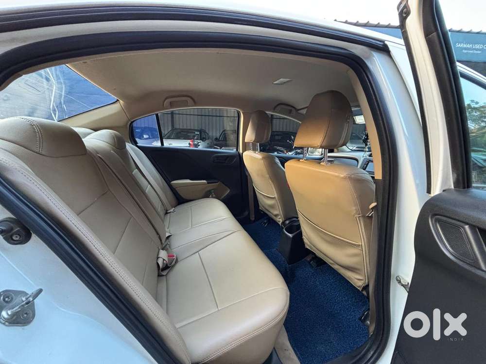 Honda City I-vtec Sv, 2017, Petrol