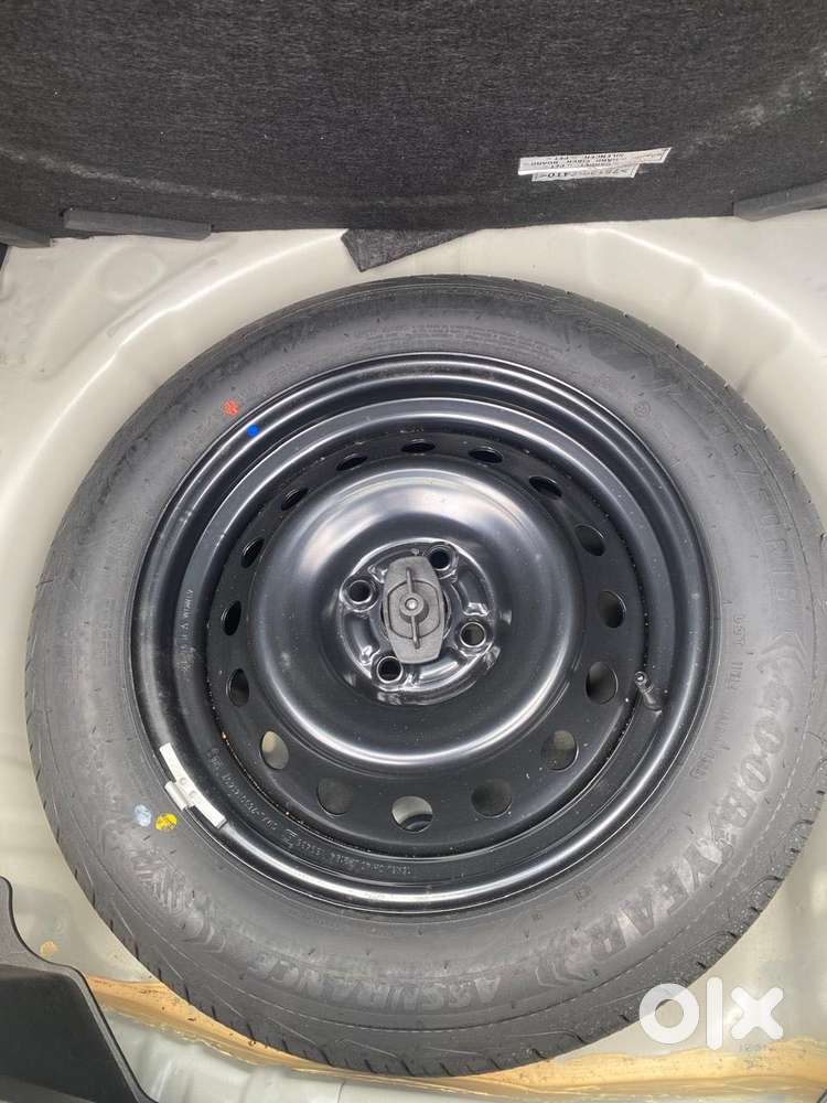 Maruti Suzuki Fronx Zeta 1.0 L Turbo Mt, 2023, Petrol