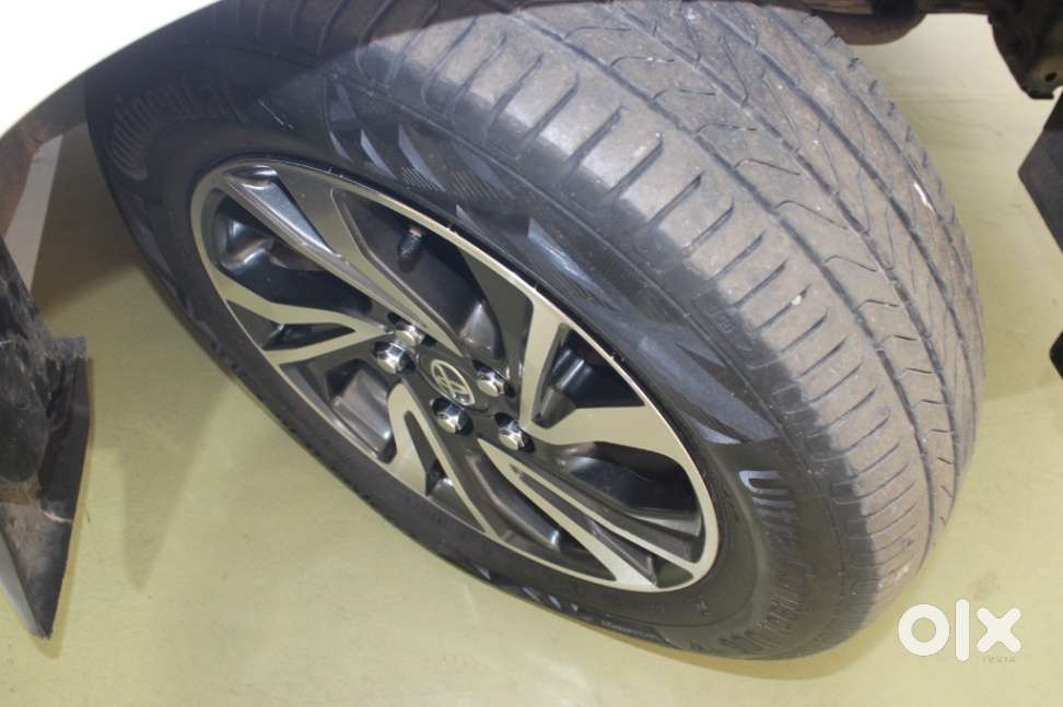 Toyota Innova Crysta 2.4 V, 2024, Diesel