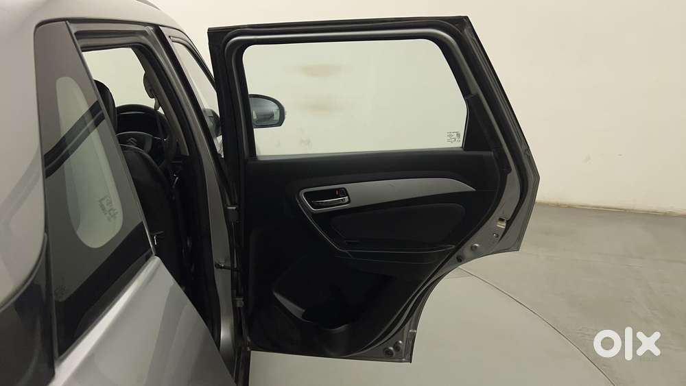 Maruti Suzuki Vitara Brezza 1.5 Zxi Plus At, 2021, Petrol