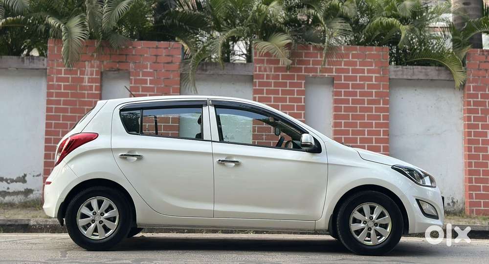 Hyundai I20 1.2 Sportz Option, 2012, Diesel