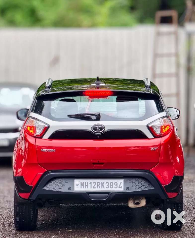 Tata Nexon 1.2 Revotron Xza Plus, 2019, Petrol