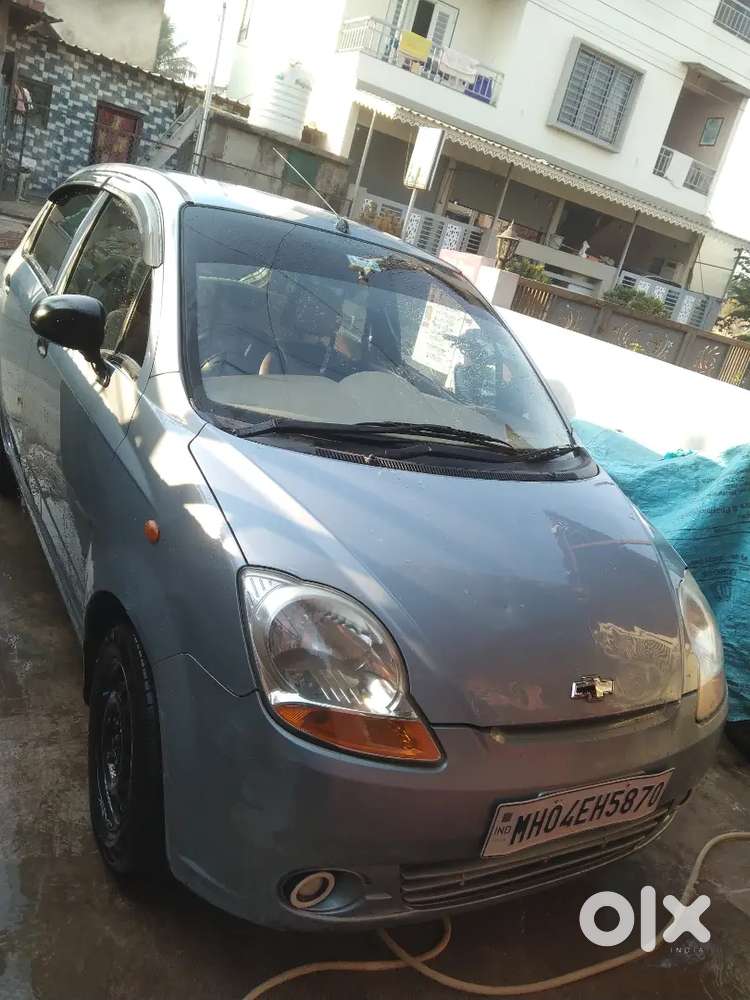 गाडी कंडिशन फुल आहे चारी टायर नवीन टाकले आहे