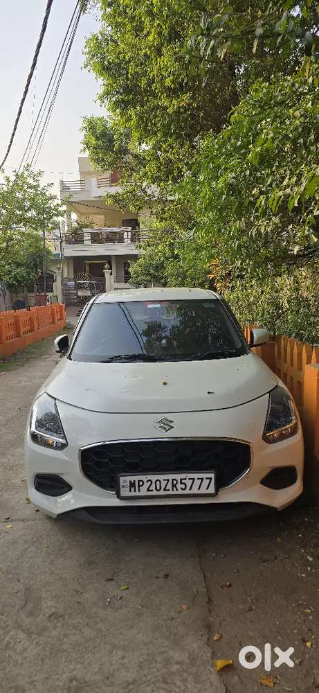 Maruti Suzuki Swift Petrol
