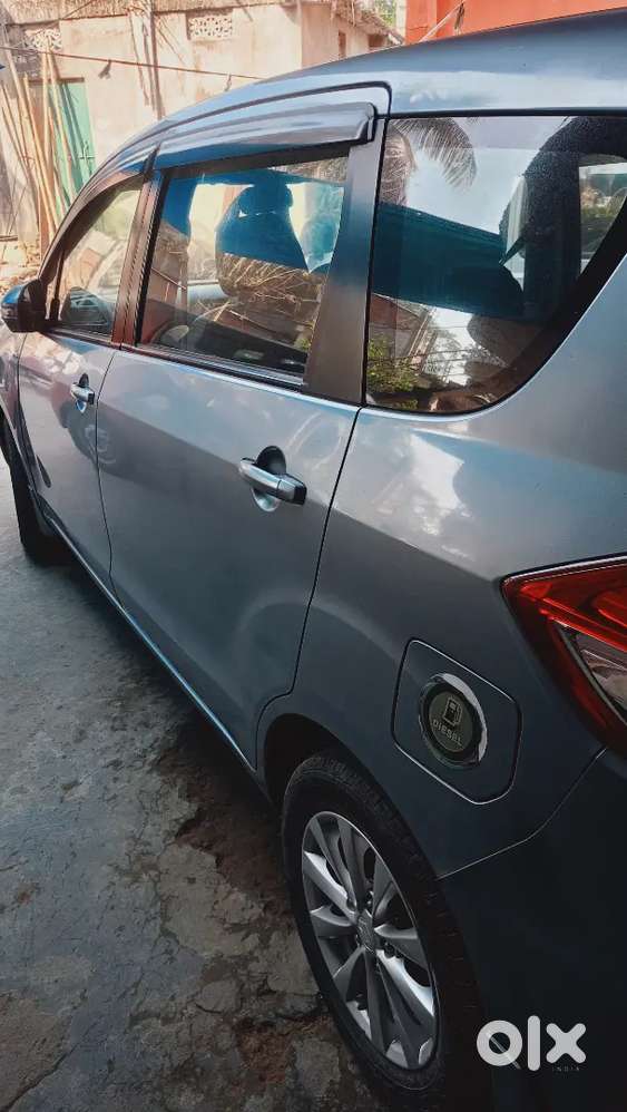 Maruti Suzuki Ertiga 2013