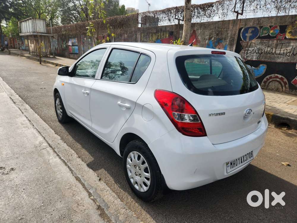 Hyundai I20 Magna 1.2 Mt, 2011, Petrol