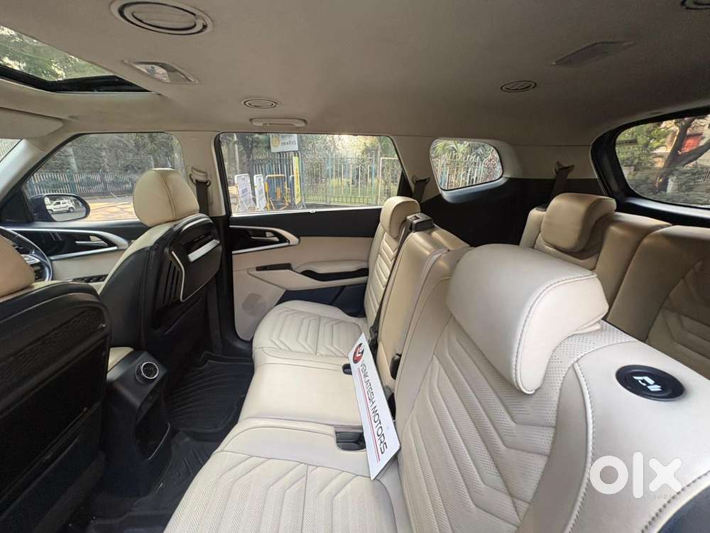 Kia Carens Luxury (o)1.5 Diesel At 7 Str, 2023, Diesel