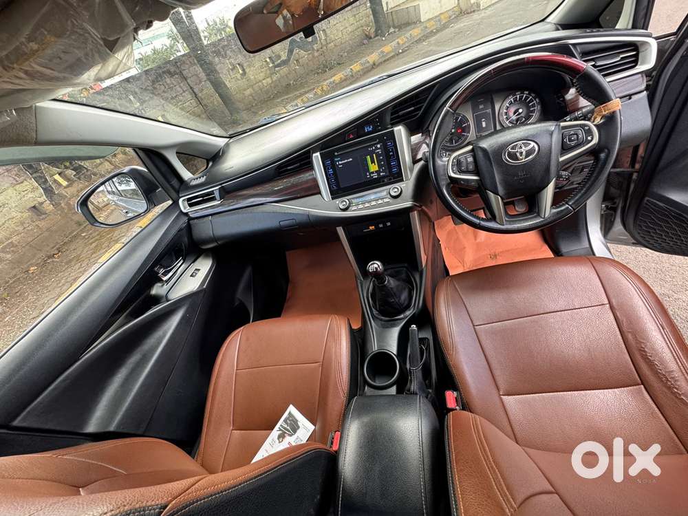 Toyota Innova Crysta 2018