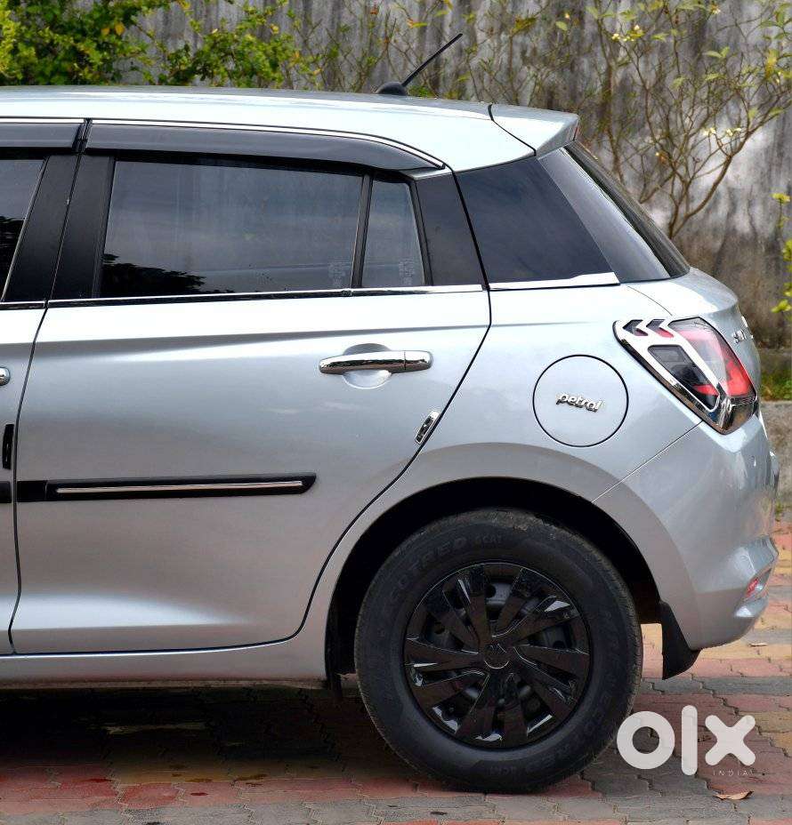 Maruti Suzuki Swift, 2024, Petrol