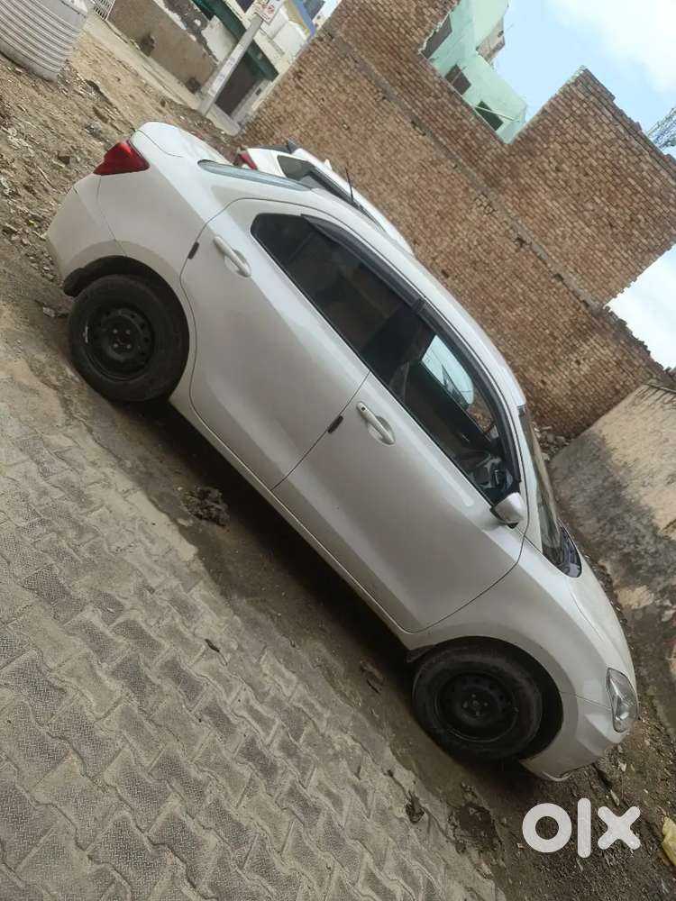 Maruti Suzuki Dzire 2022 Petrol 100000 Km Driven