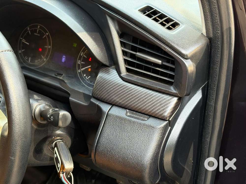 Toyota Innova Crysta 2.4 G Mt, 2016, Diesel