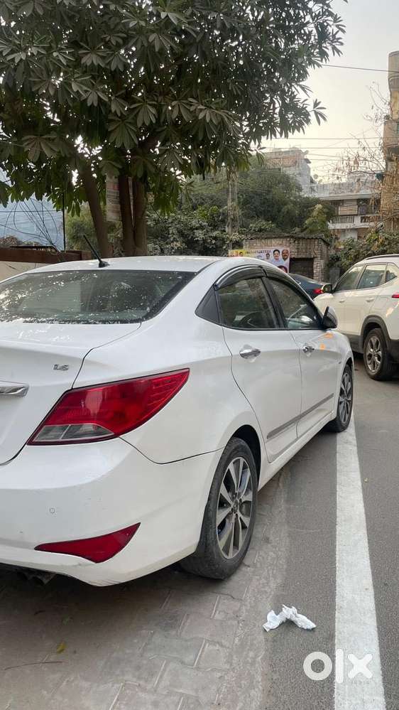 Hyundai Verna 1.6 Vtvt At Sx, 2015, Petrol
