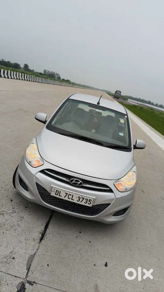 Hyundai I10 Sportz 2011