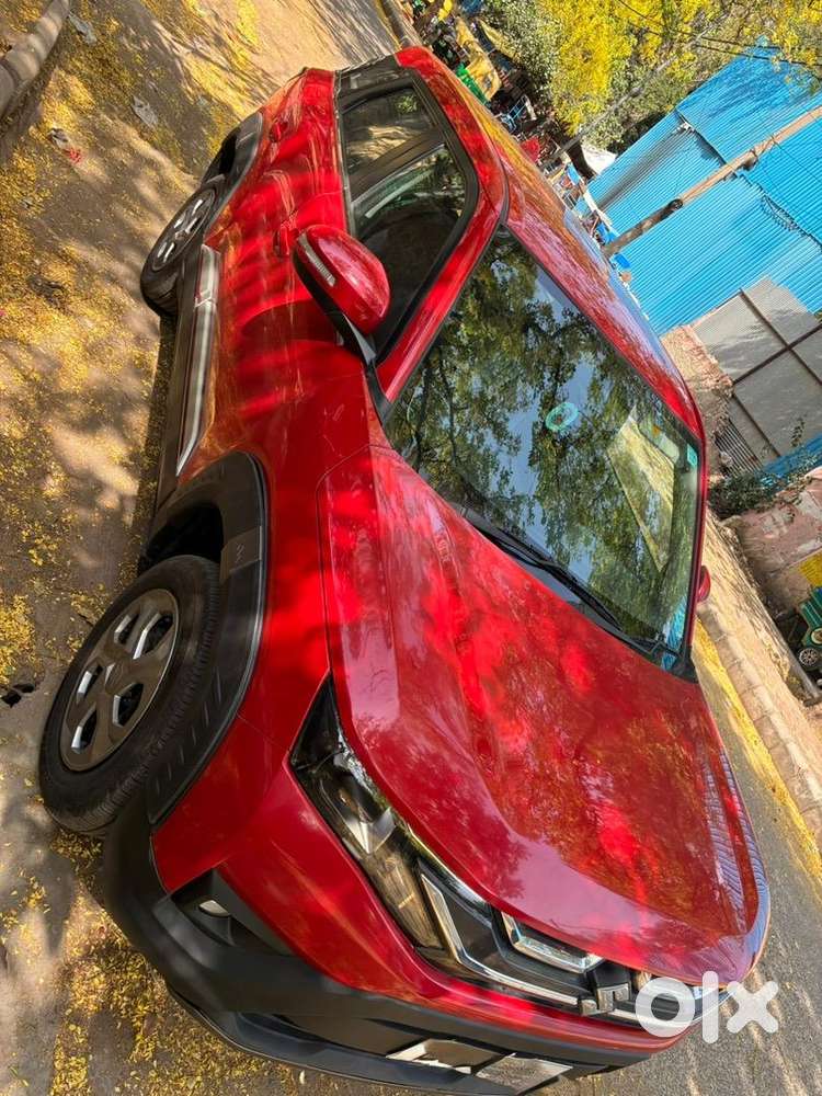 Maruti Suzuki Brezza 2025 Petrol 20587 Km Driven