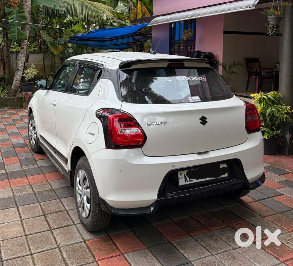 Maruti Suzuki Swift, 2023, Petrol