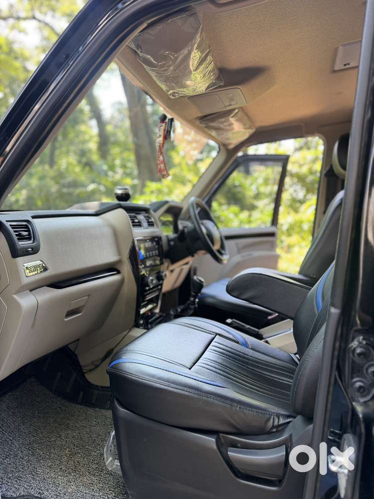 Mahindra Scorpio Classic 2.2 S 11 Mt 7 Str, 2024, Diesel