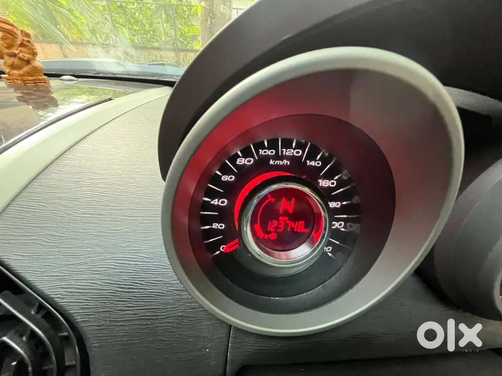 Mahindra Xuv500 2014 Diesel 123748 Km Driven
Guruvaayoor