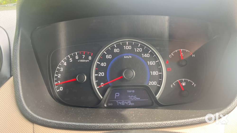 Hyundai Grand I10 2015 Petrol Well Maintained