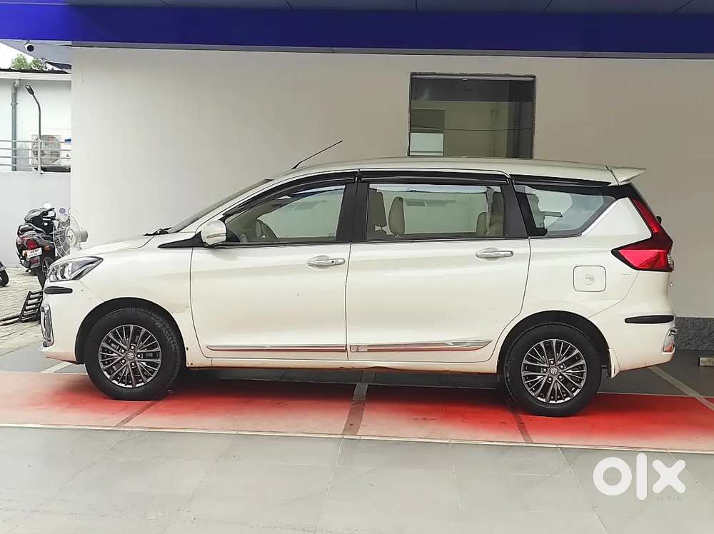 Maruti Suzuki Ertiga 2022 Petrol 41590 Km Driven