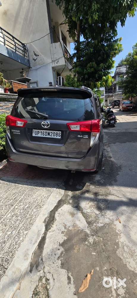 Toyota Innova Crysta Diesel 2022