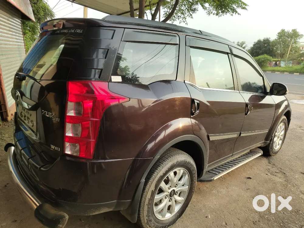 Mahindra Xuv500 W10 Original Running With History Available Sunroof