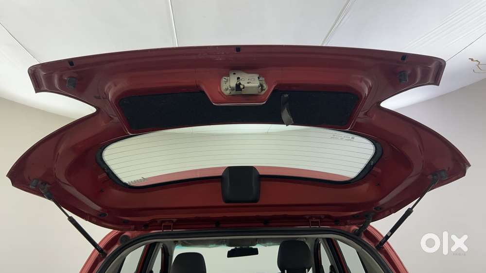 Mahindra Kuv 100 2016-2017 Mfalcon G80 K6 5str, 2016, Petrol