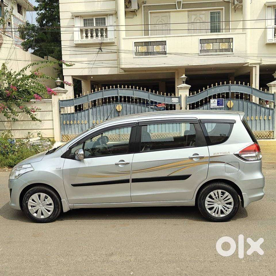 Maruti Suzuki Ertiga Vdi Shvs, 2014, Diesel