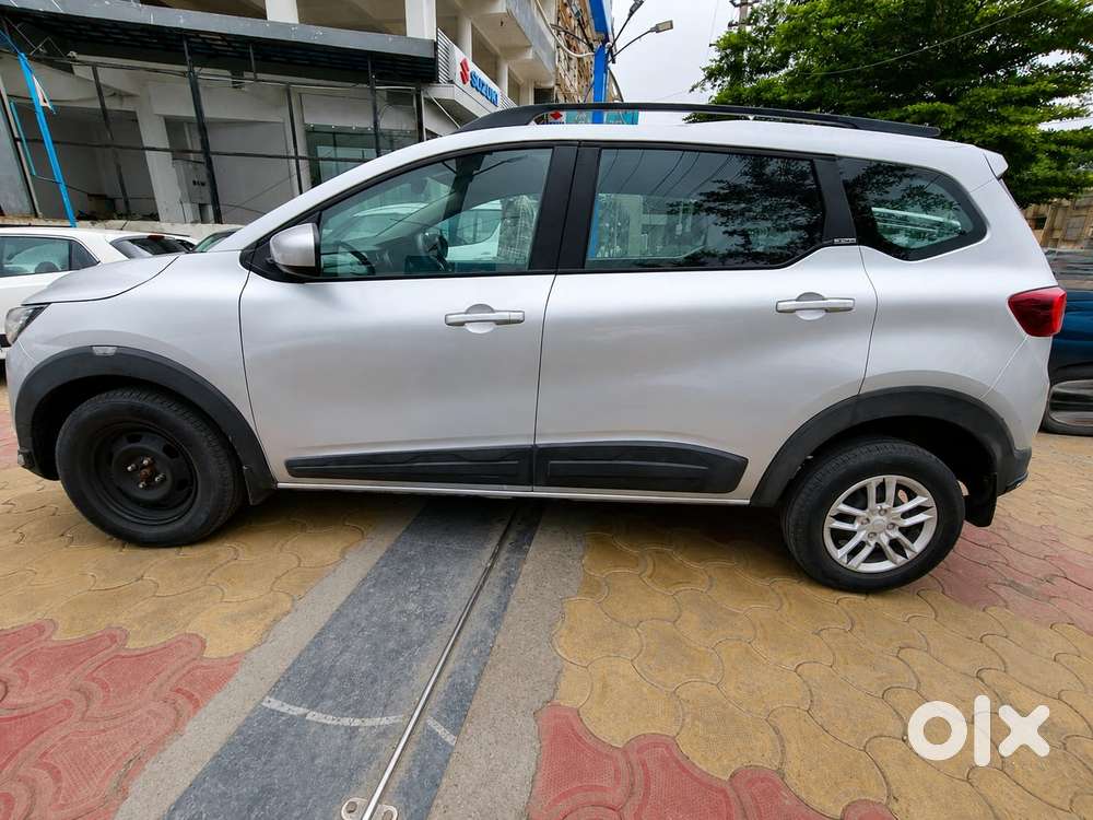 Renault Triber Rxt, 2019, Petrol