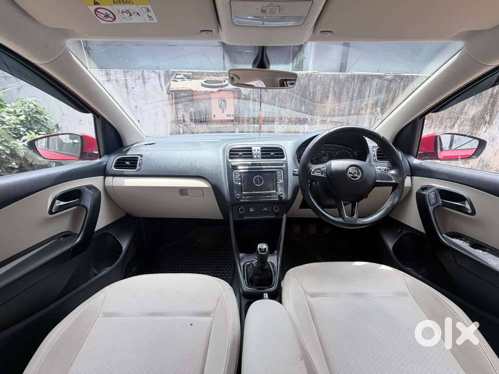 Skoda Rapid 1.6 Mpi Style Plus Black Package, 2017, Petrol