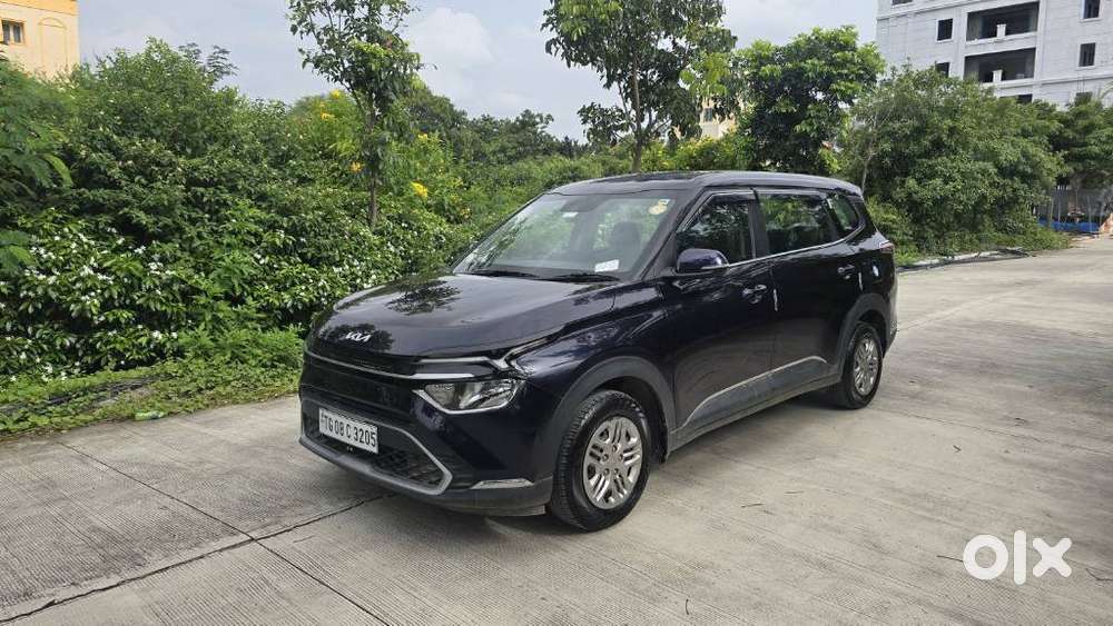 Kia Carens G 1.5 6mt Premium (o) 7-seater, 2024, Petrol