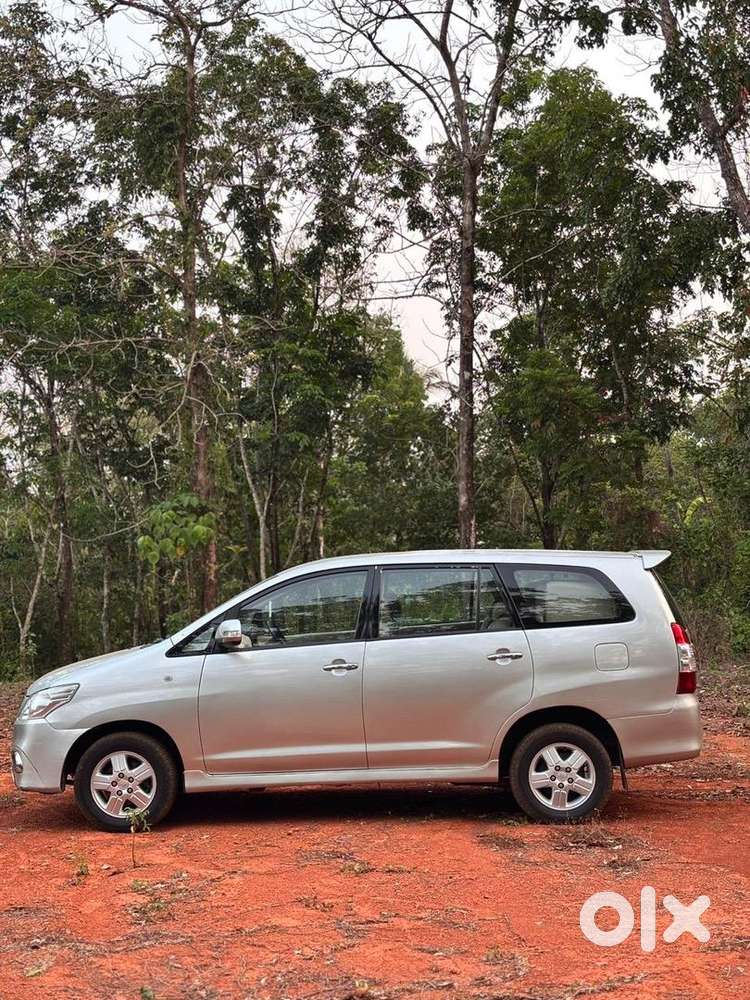 Toyota Innova 2009 Diesel Well Maintained