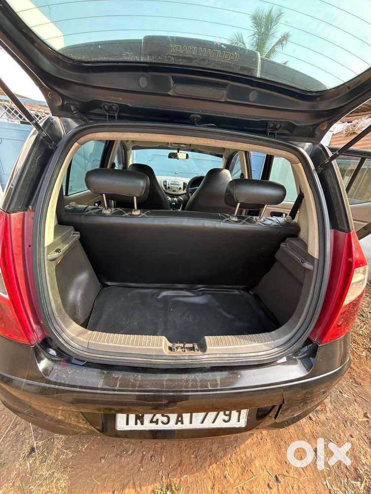 Hyundai I10 2011 Petrol 124000 Km Driven