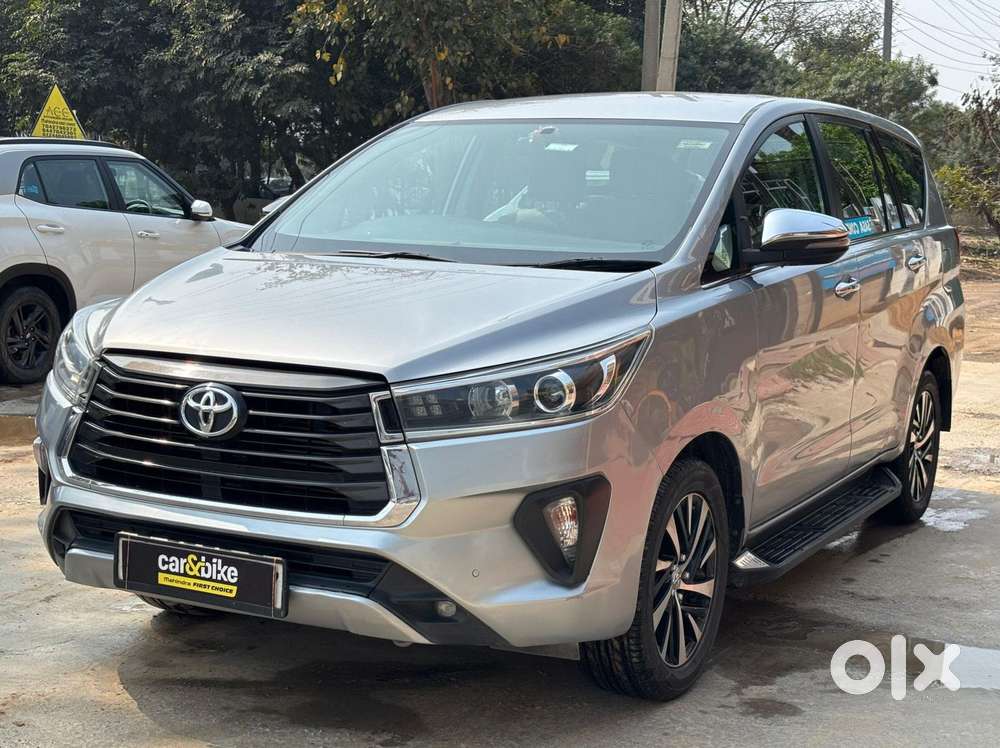 Toyota Innova Crysta 2.8 Zx At, 2022, Diesel